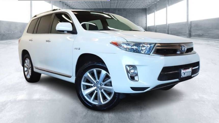 2013 Toyota Highlander Hybrid Limited — SUV — 132,402 mi — Escondido, CA