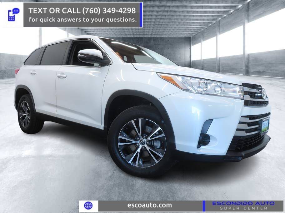 2019 Toyota Highlander LE — SUV — 116,243 mi — Escondido, CA