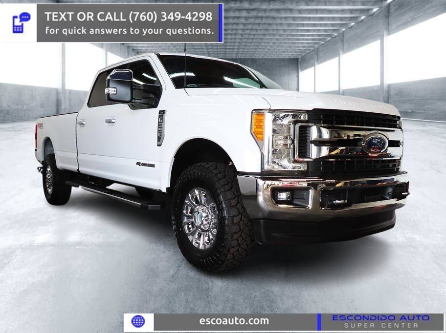 2017 Ford Super Duty F-350 XLT — Pickup Truck — 55,770 mi — Escondido, CA