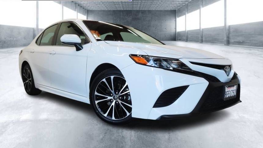 2018 Toyota Camry SE — Sedan — 76,390 mi — Escondido, CA
