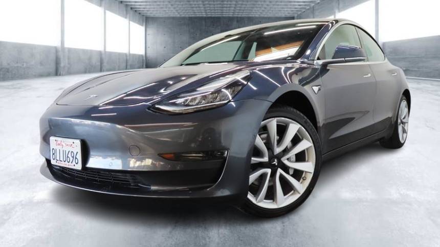 2019 Tesla Model 3 Standard Range Plus — Sedan — 69,501 mi — Escondido, CA