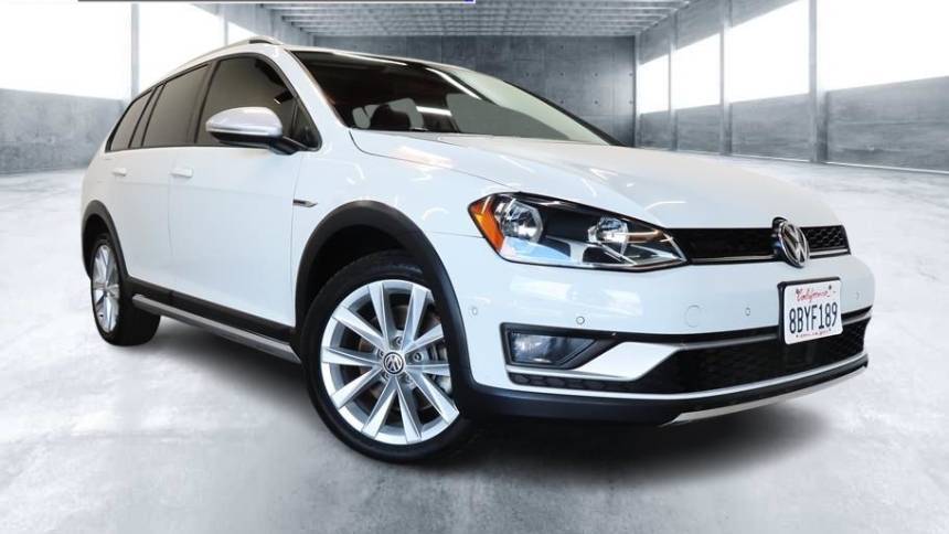 2017 Volkswagen Golf Alltrack SE — Wagon — 74,324 mi — Escondido, CA