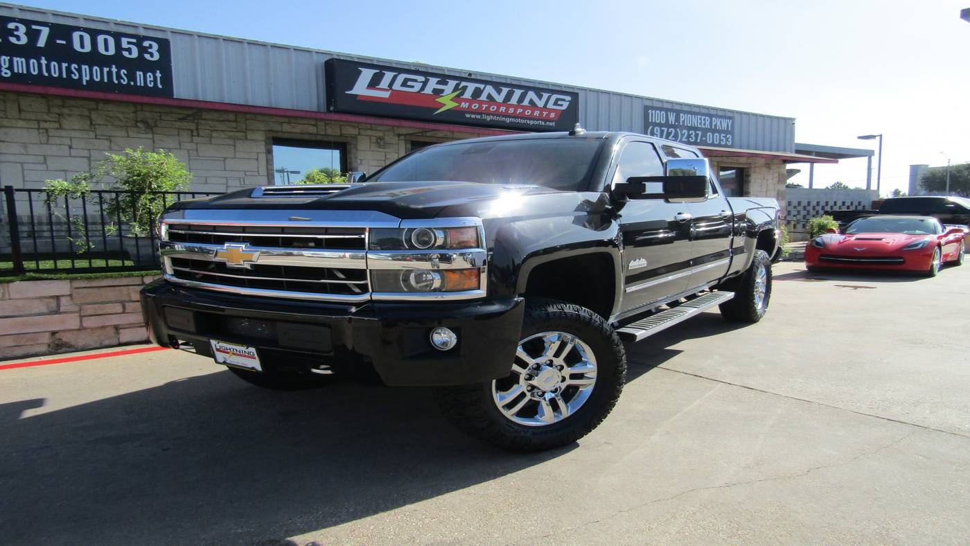 2019 Chevrolet Silverado 2500HD High Country — Pickup Truck — 128,877 mi — Grand Prairie, TX