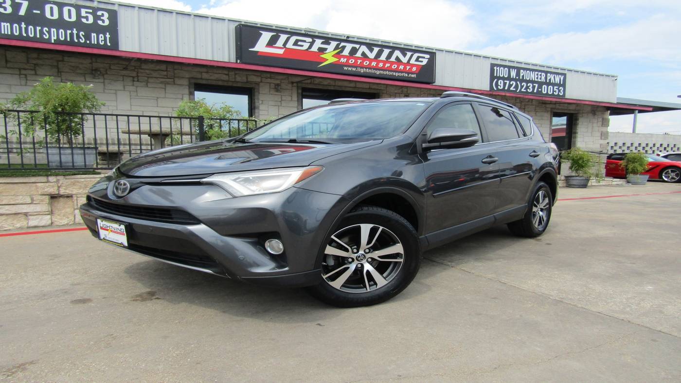 2017 Toyota RAV4 XLE — SUV — 150,846 mi — Grand Prairie, TX