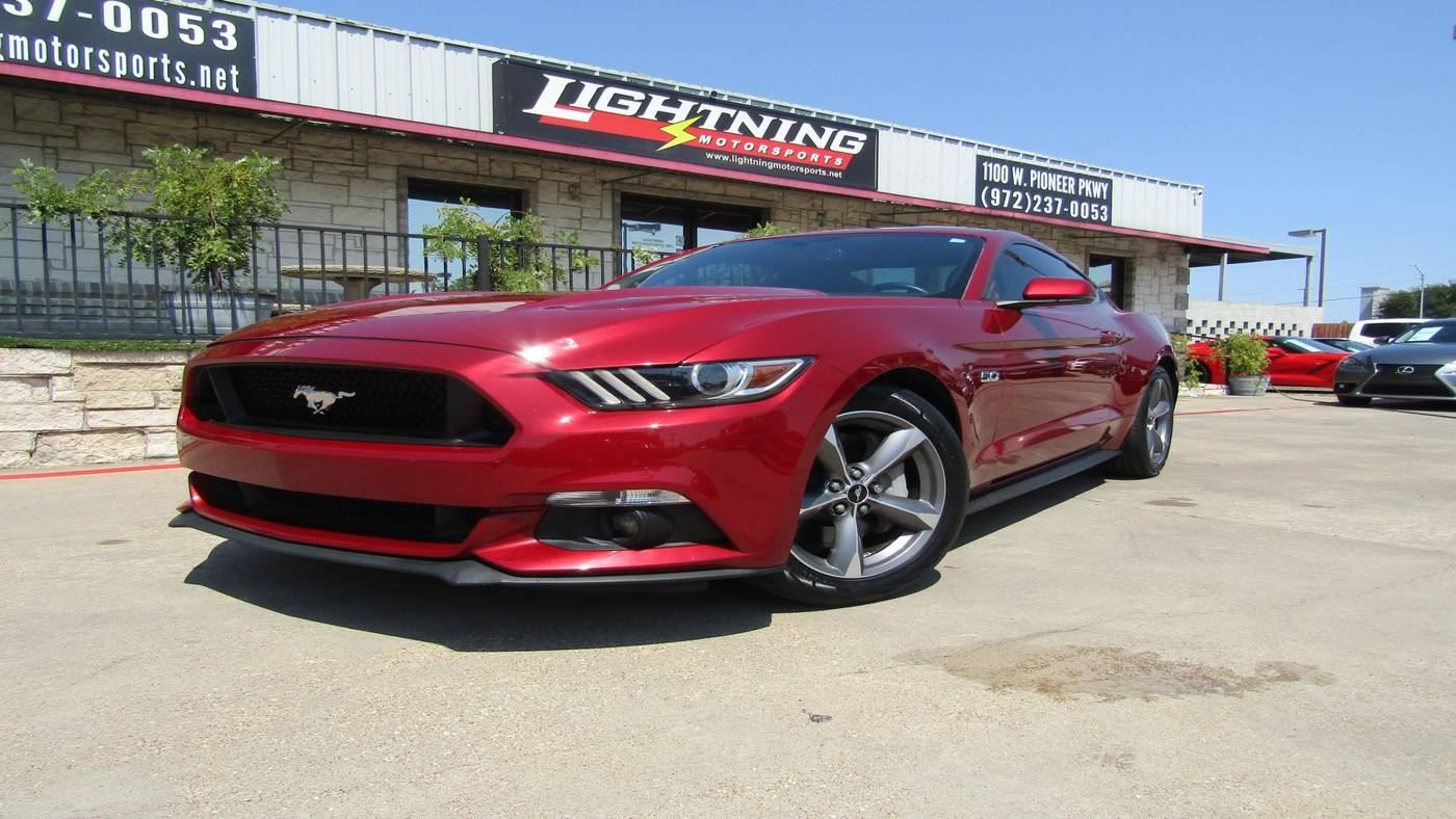 2017 Ford Mustang GT Premium — Coupe — 98,248 mi — Grand Prairie, TX