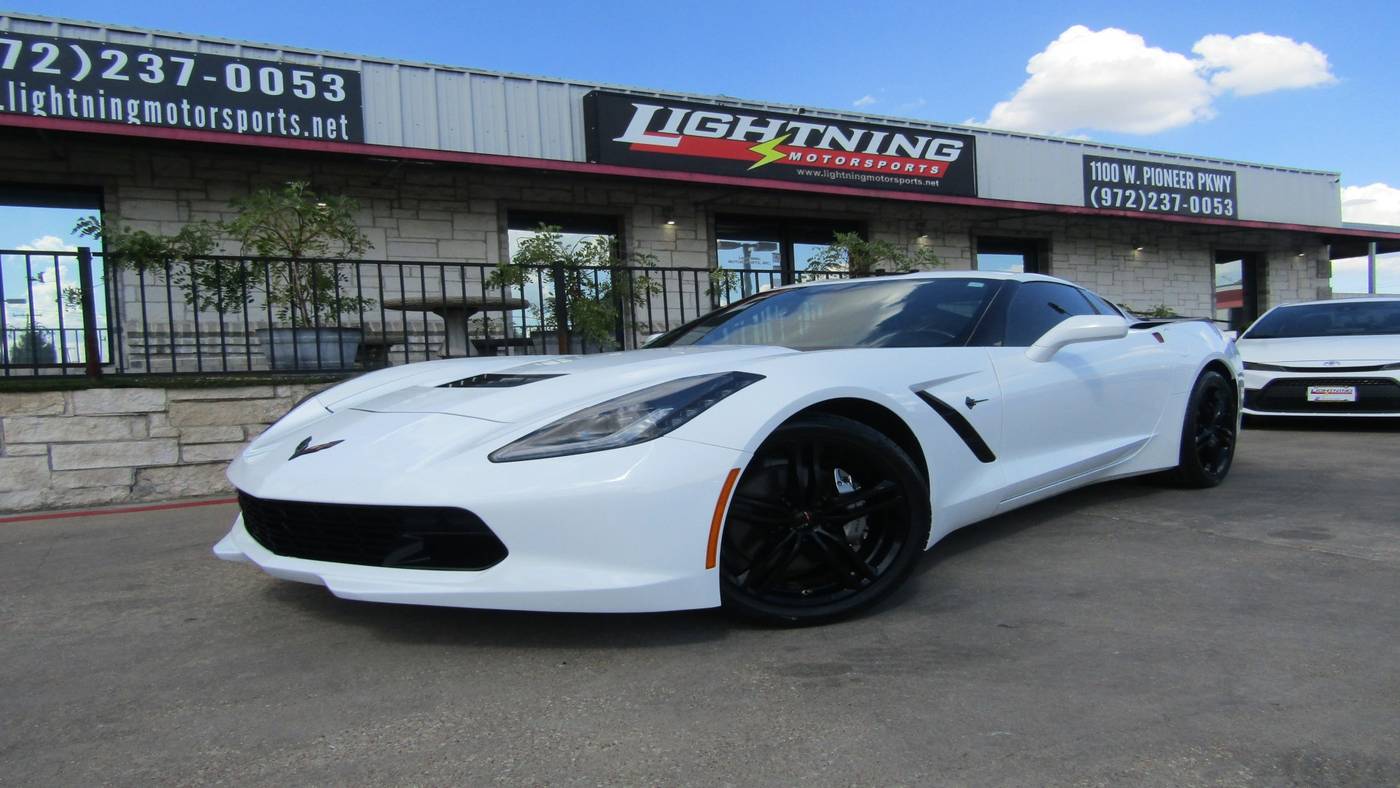 2016 Chevrolet Corvette 1LT — Coupe — 63,509 mi — Grand Prairie, TX