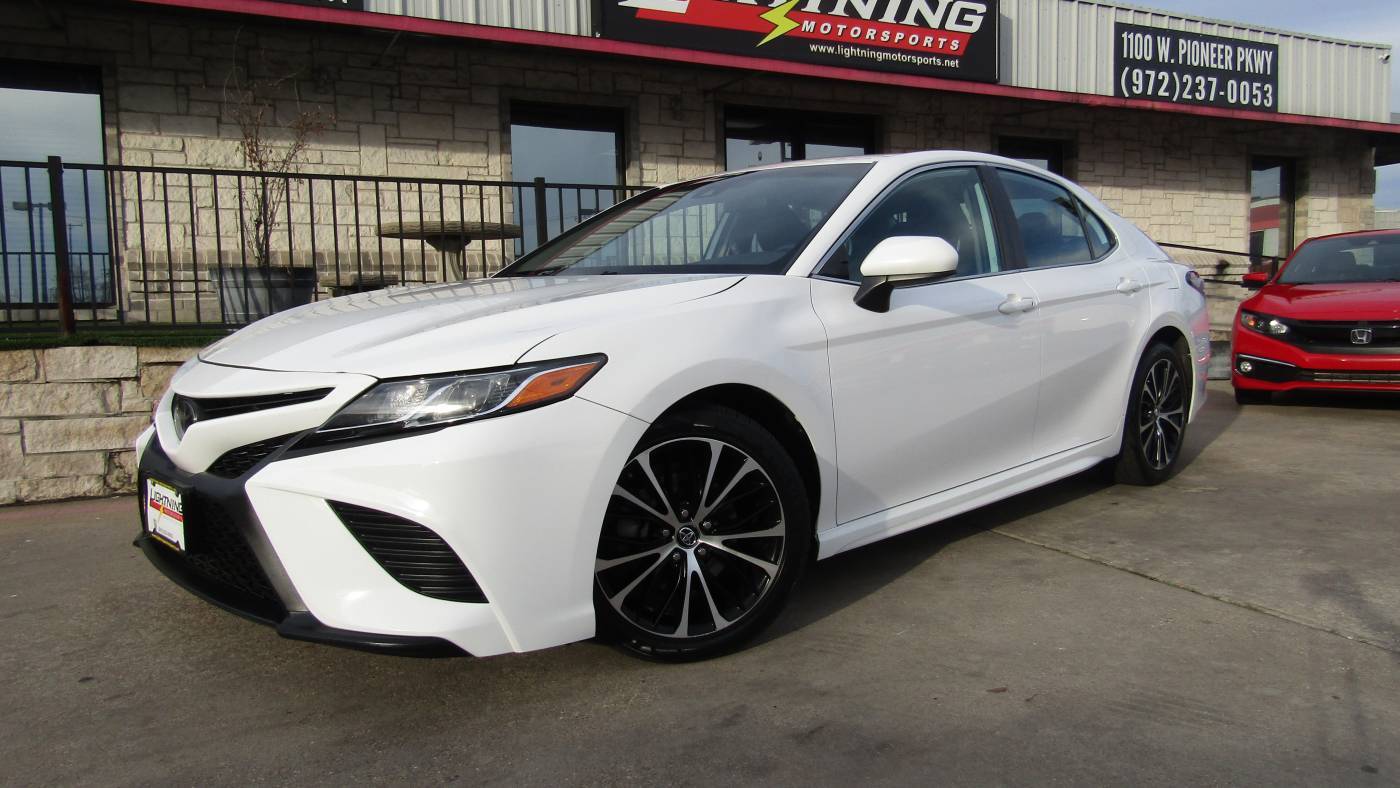 2019 Toyota Camry SE — Sedan — 115,583 mi — Grand Prairie, TX