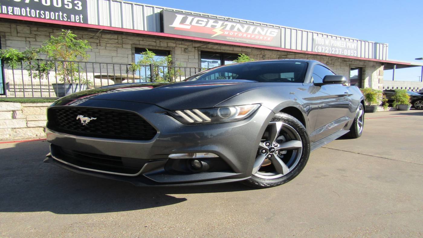 2015 Ford Mustang V6 — Coupe — 116,063 mi — Grand Prairie, TX