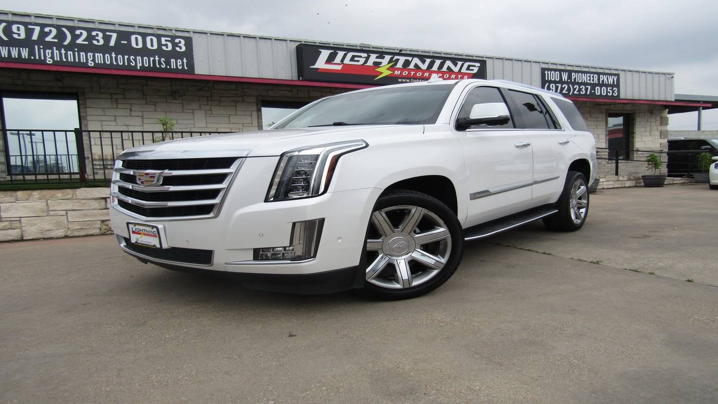 2017 Cadillac Escalade Luxury — SUV — 97,564 mi — Grand Prairie, TX