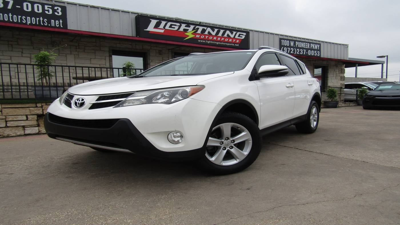 2014 Toyota RAV4 XLE — SUV — 107,826 mi — Grand Prairie, TX