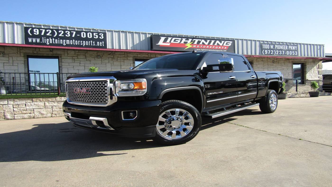 2015 GMC Sierra 2500HD Denali — Pickup Truck — 122,039 mi — Grand Prairie, TX