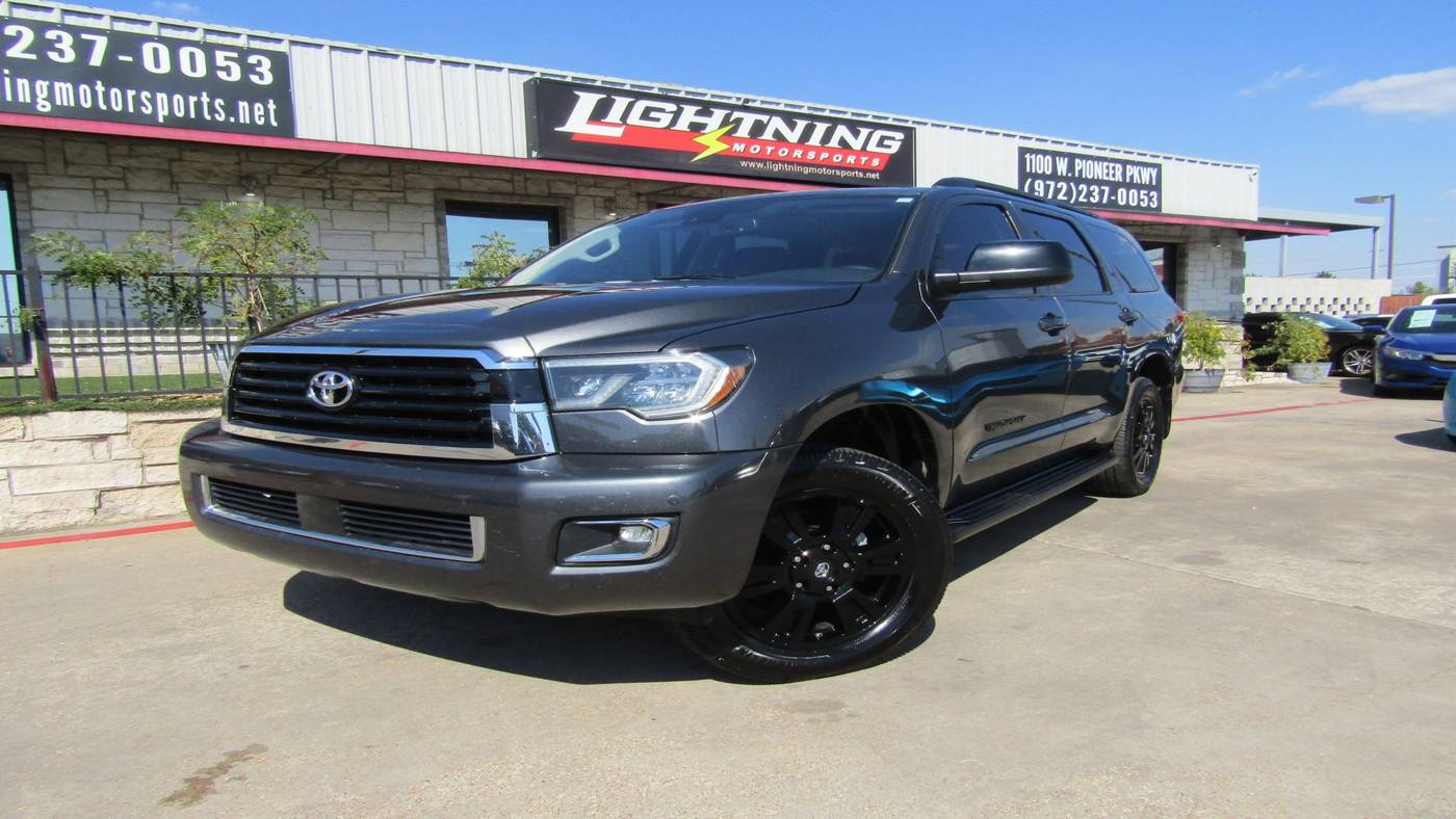 2018 Toyota Sequoia SR5 — SUV — 195,717 mi — Grand Prairie, TX