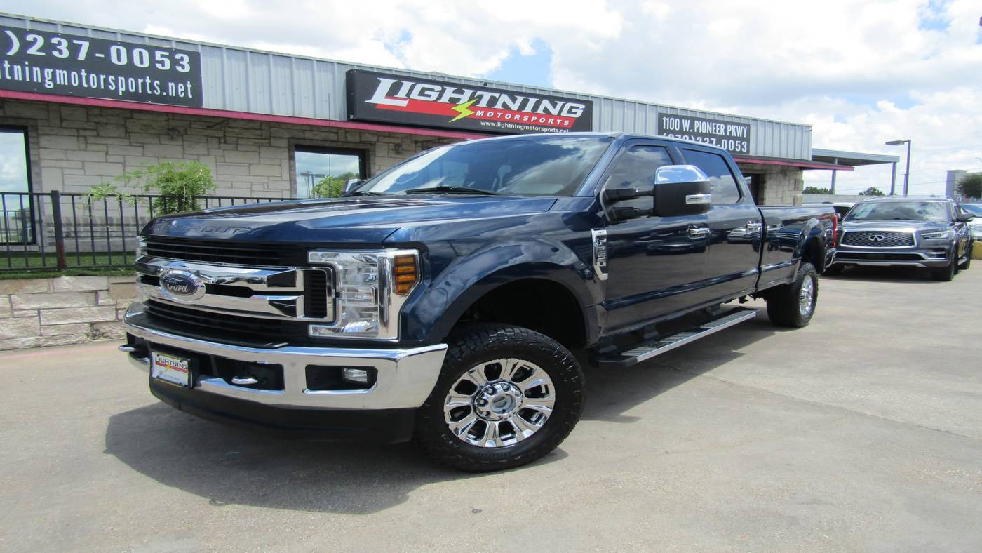 2019 Ford Super Duty F-250 XLT — Pickup Truck — 132,344 mi — Grand Prairie, TX