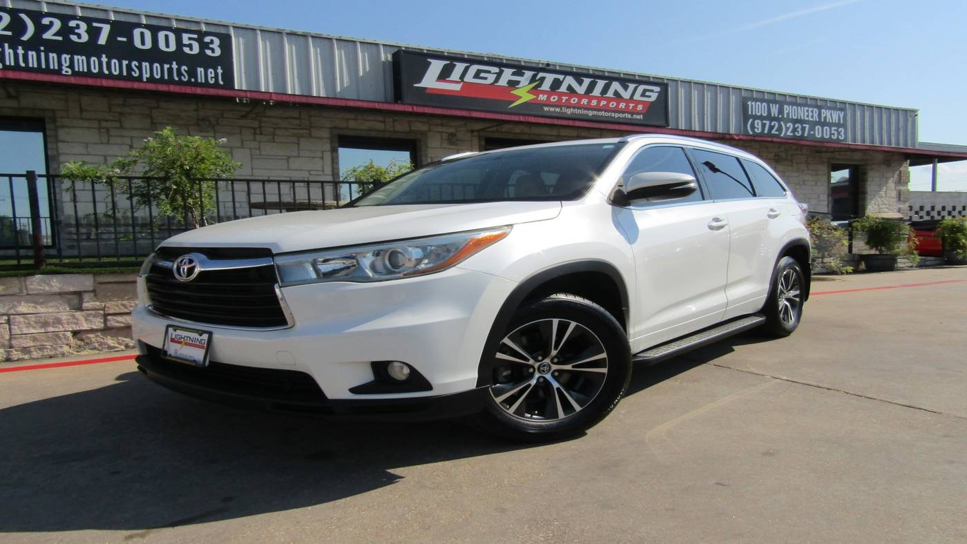 2016 Toyota Highlander XLE — SUV — 174,892 mi — Grand Prairie, TX