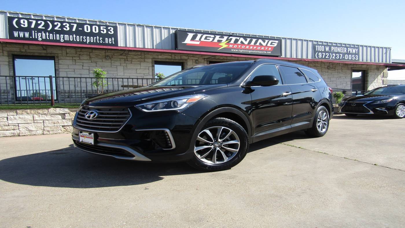 2017 Hyundai Santa Fe SE — SUV — 101,301 mi — Grand Prairie, TX