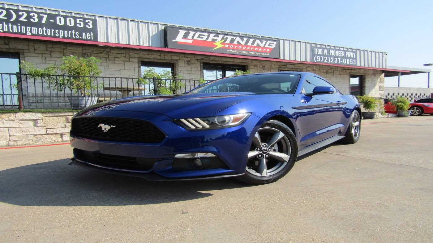 2016 Ford Mustang V6 — Coupe — 93,495 mi — Grand Prairie, TX