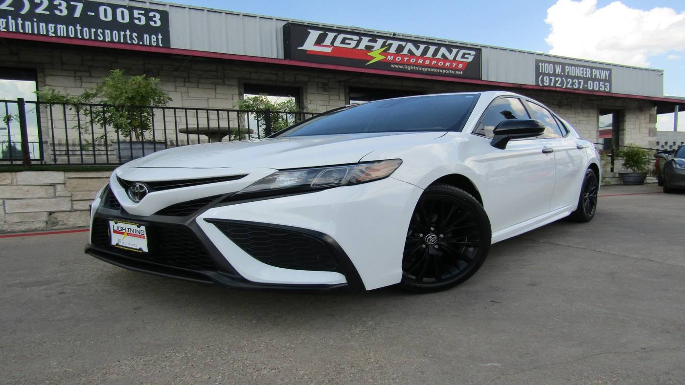 2021 Toyota Camry SE Nightshade — Sedan — 105,410 mi — Grand Prairie, TX
