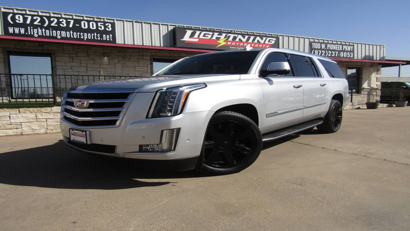 2018 Cadillac Escalade Luxury — SUV — 136,875 mi — Grand Prairie, TX