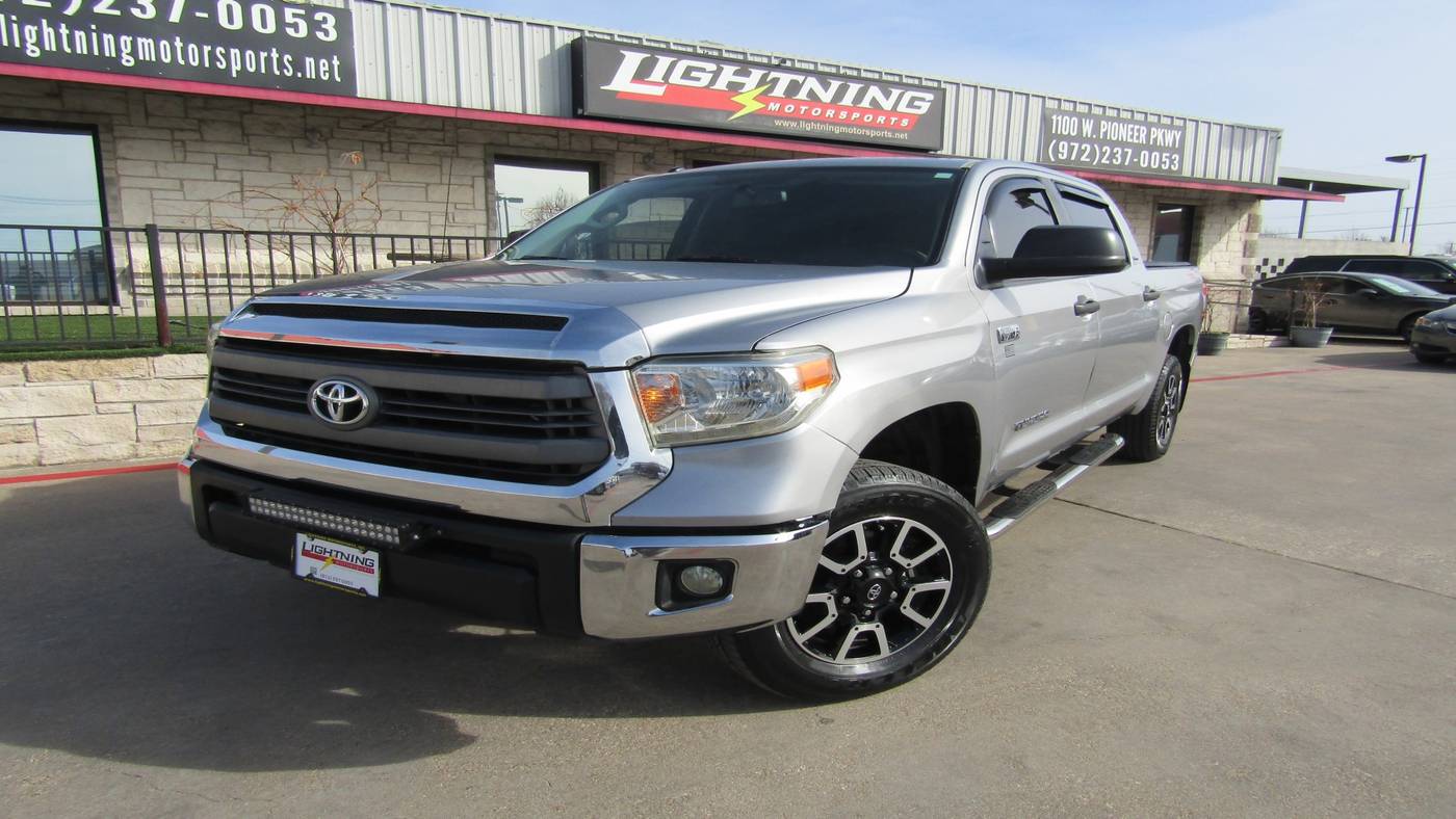 2015 Toyota Tundra SR5
