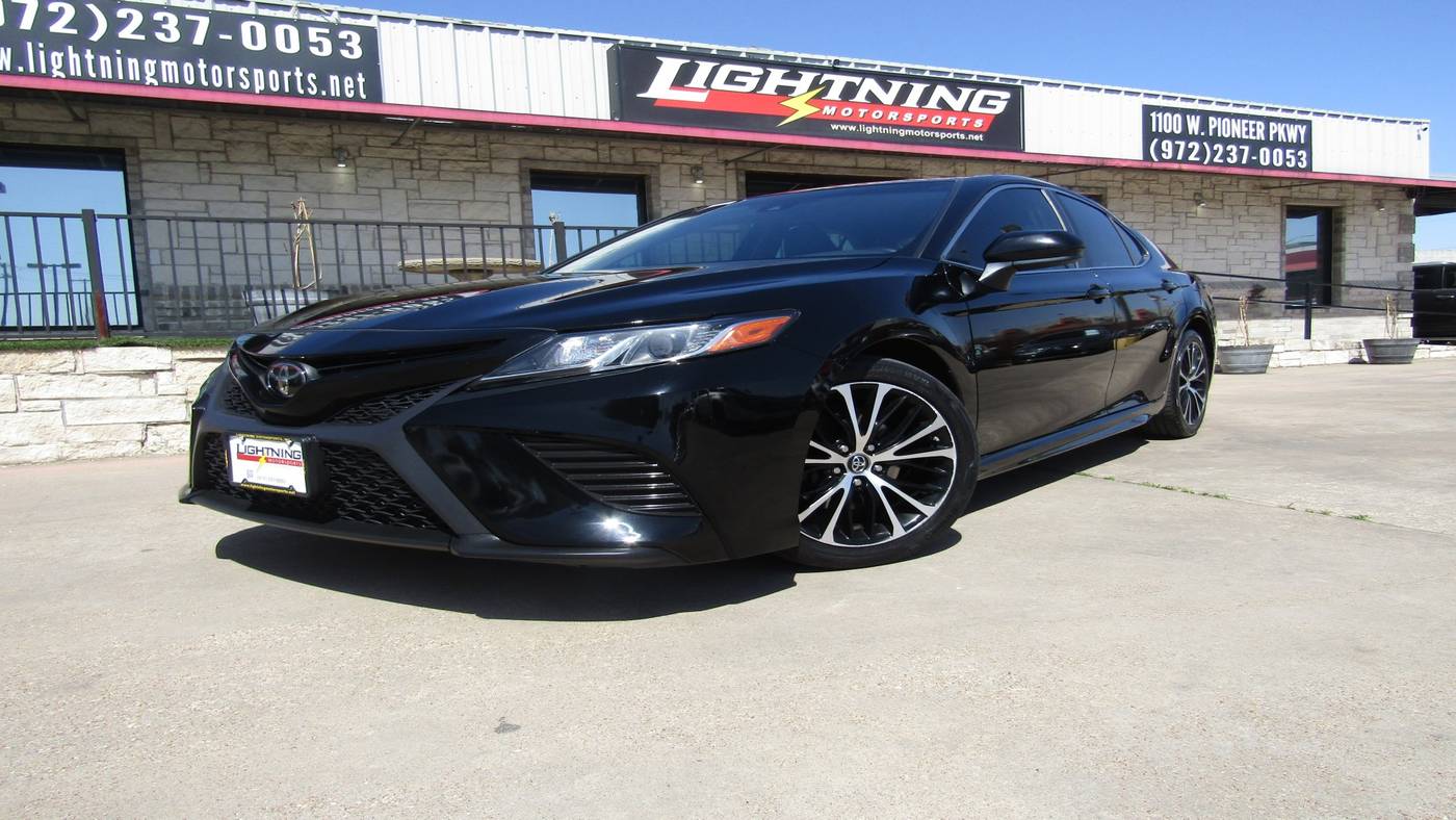 2018 Toyota Camry SE — Sedan — 88,514 mi — Grand Prairie, TX