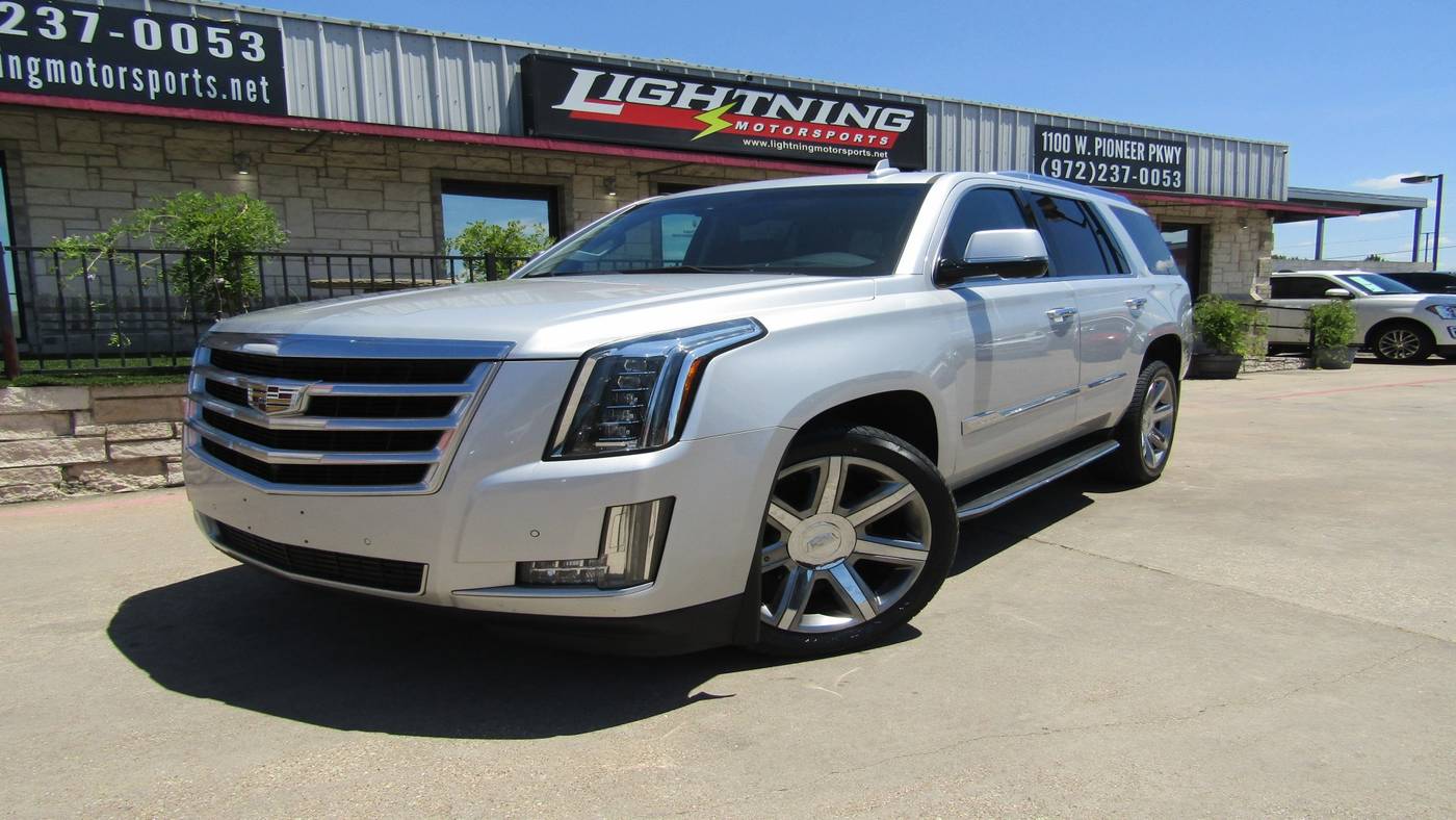 2016 Cadillac Escalade Luxury — SUV — 124,377 mi — Grand Prairie, TX