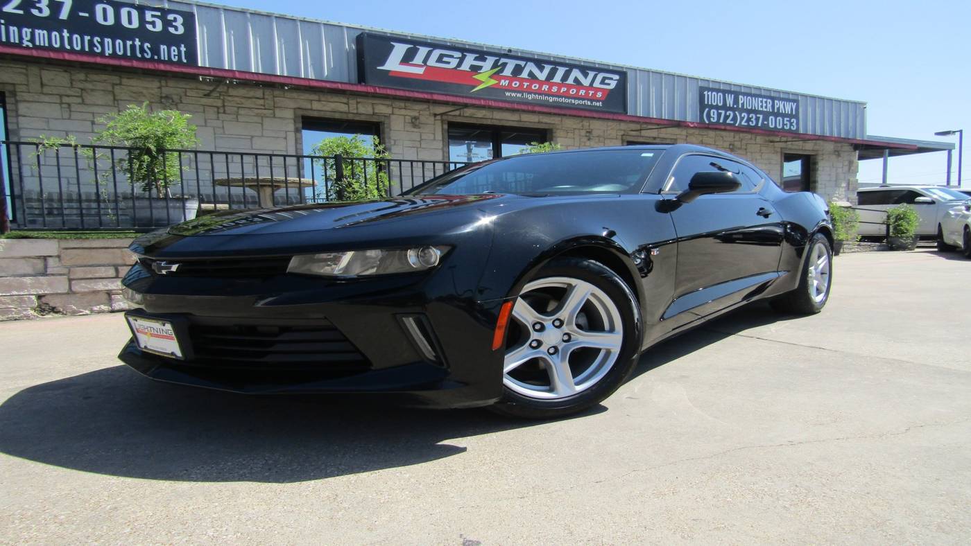 2016 Chevrolet Camaro 1LT — Coupe — 133,598 mi — Grand Prairie, TX