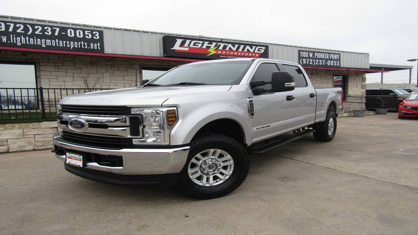 2019 Ford Super Duty F-250 XLT — Pickup Truck — 123,597 mi — Grand Prairie, TX