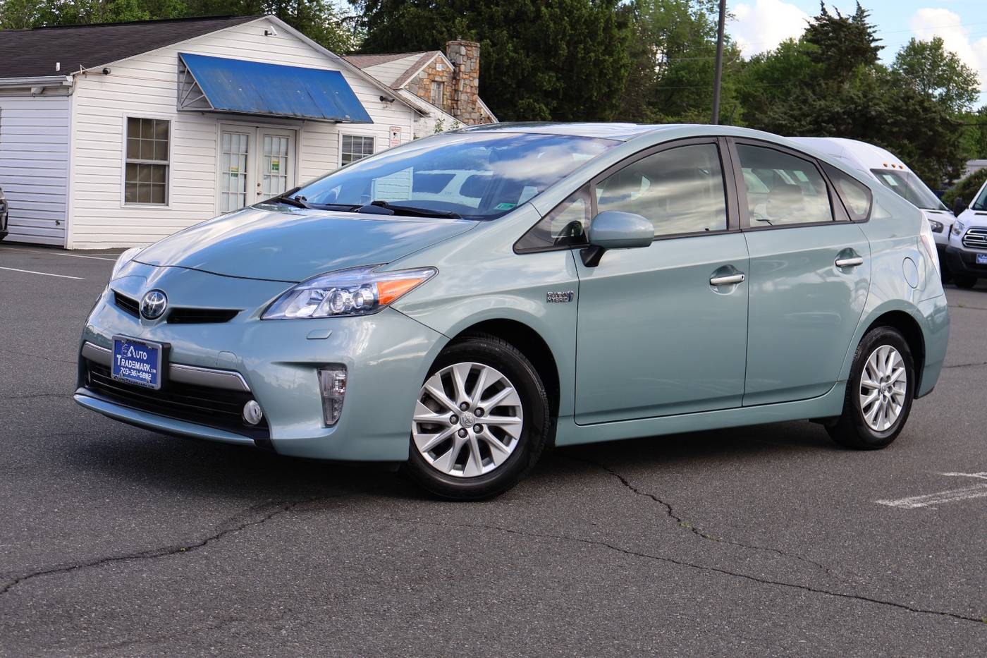 2012 Toyota Prius Advanced — Hatchback — 39,673 mi — Manassas, VA