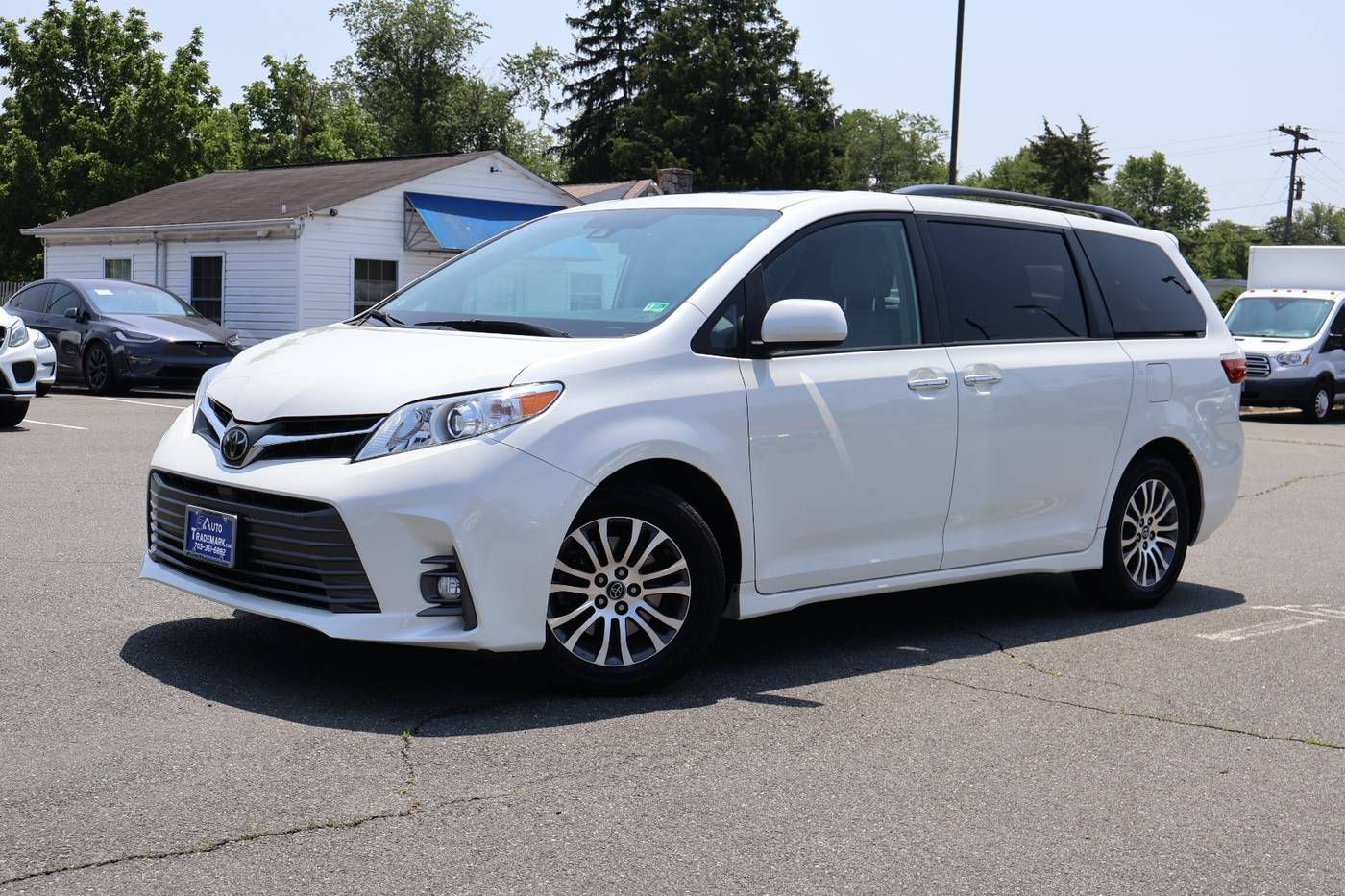 2020 Toyota Sienna XLE Premium — Minivan — 66,150 mi — Manassas, VA