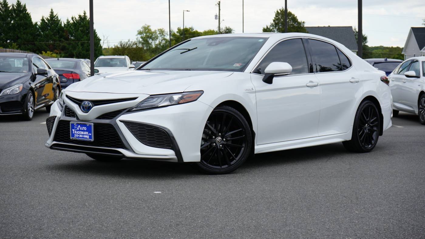 2021 Toyota Camry Hybrid XSE — Sedan — 22,483 mi — Manassas, VA