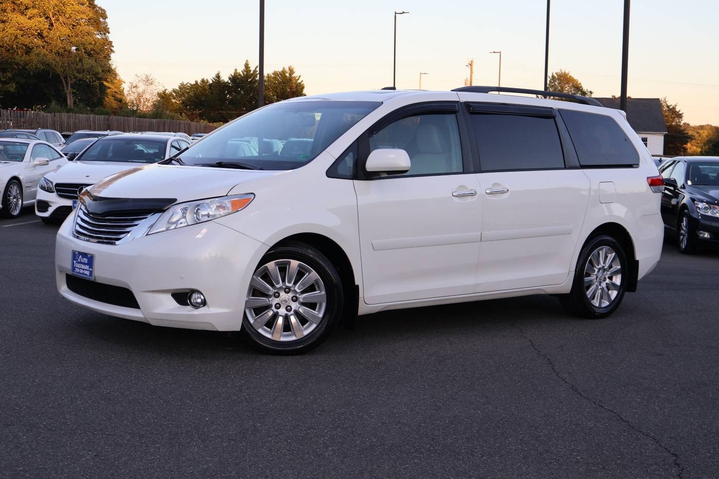 2011 Toyota Sienna Limited — Minivan — 73,368 mi — Manassas, VA