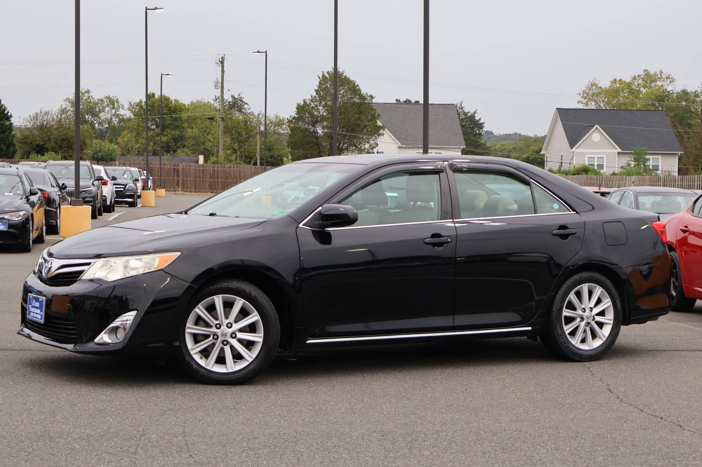 2013 Toyota Camry XLE V6 — Sedan — 84,547 mi — Manassas, VA