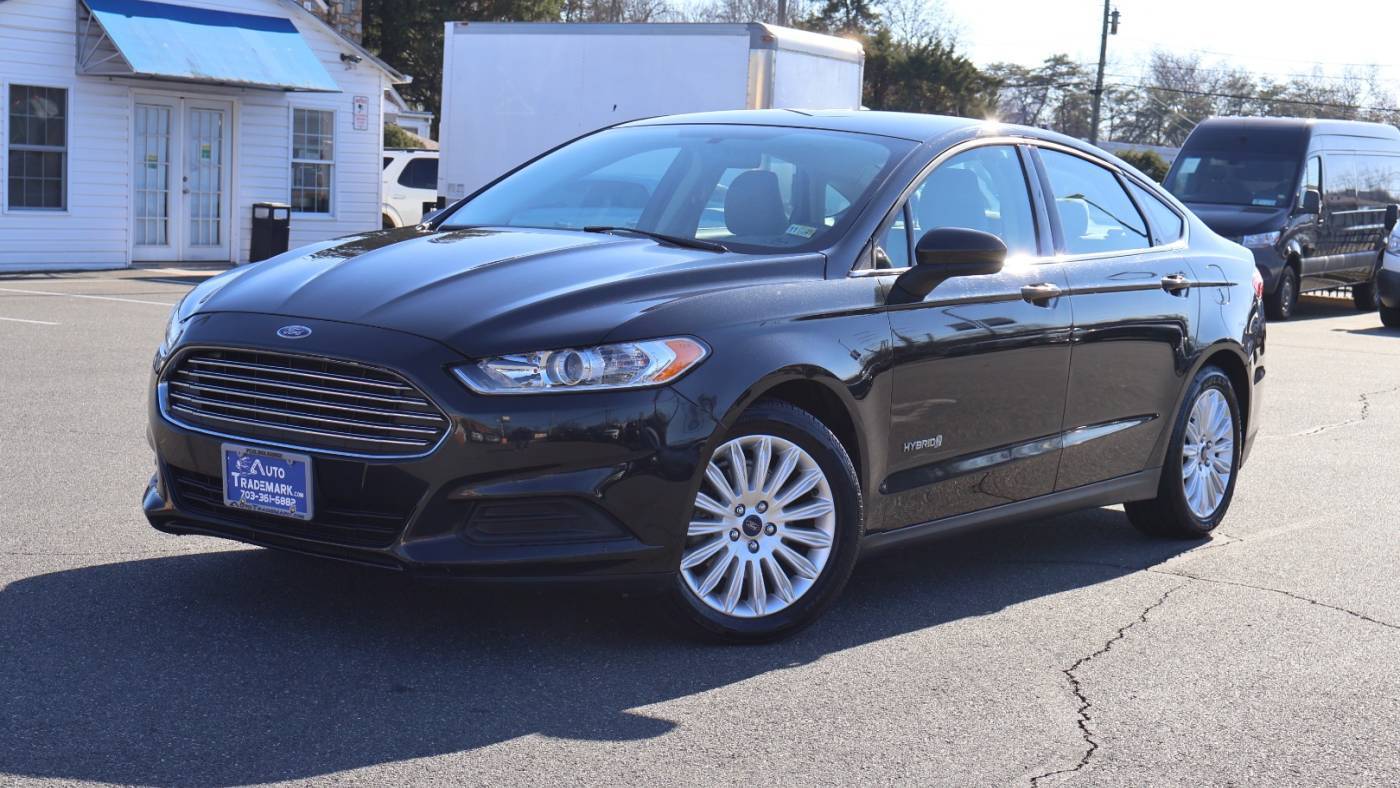 2015 Ford Fusion Hybrid S — Sedan — 44,859 mi — Manassas, VA