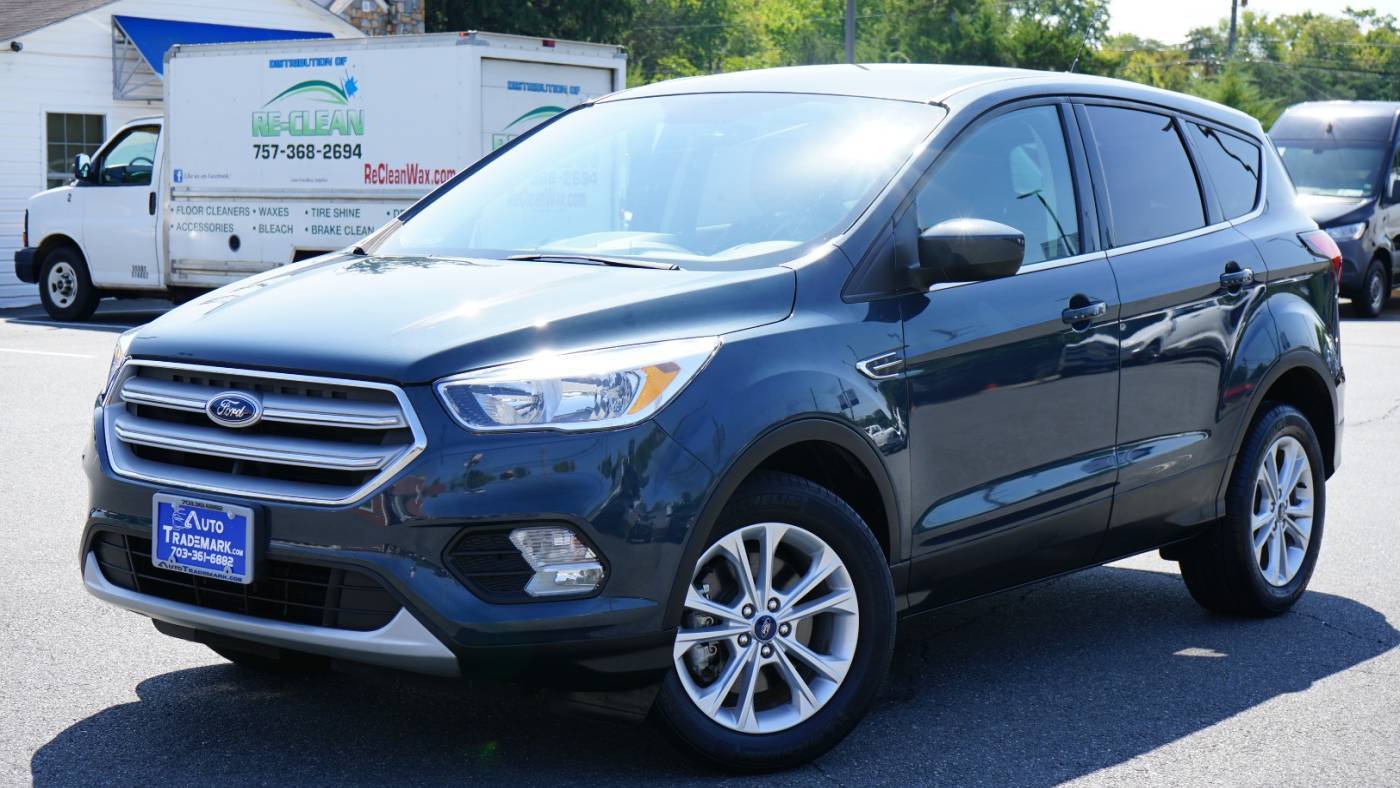 2019 Ford Escape SE — SUV — 23,670 mi — Manassas, VA