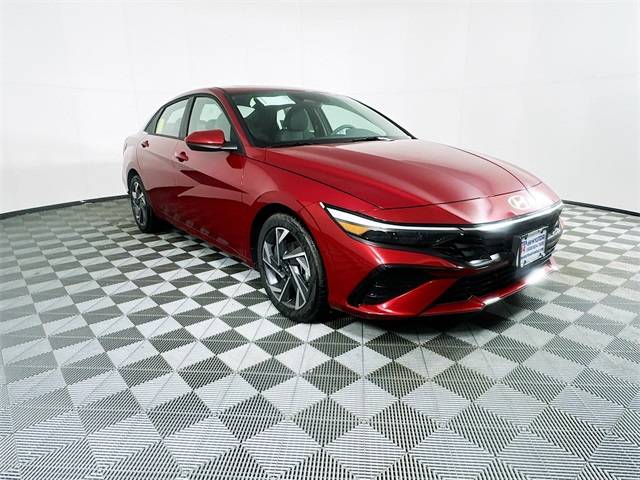 2025 Hyundai Elantra SEL Convenience — Sedan — 3,468 mi — Raynham, MA