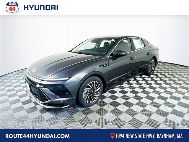 2024 Hyundai Sonata Hybrid SEL — Sedan — 6,172 mi — Raynham, MA