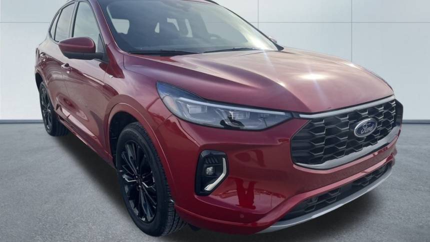 2023 Ford Escape ST-Line Elite — SUV — 13,245 mi — Fishers, IN