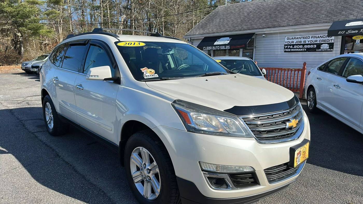2013 Chevrolet Traverse LT — SUV — 142,380 mi — North Dartmouth, MA
