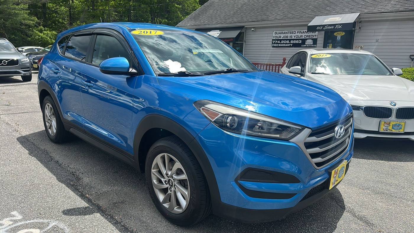 2017 Hyundai Tucson SE — SUV — 108,027 mi — North Dartmouth, MA
