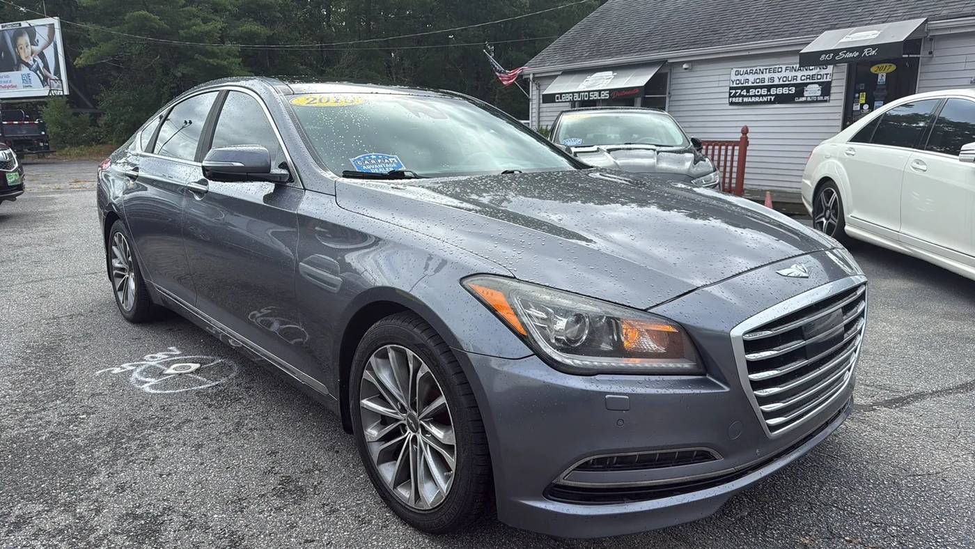 2015 Hyundai Genesis 3.8 — Sedan — 210,723 mi — North Dartmouth, MA
