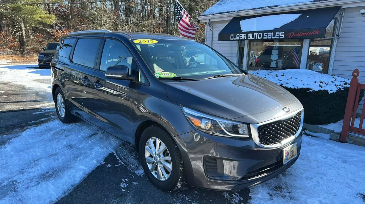 2015 Kia Sedona LX — Minivan — 143,650 mi — North Dartmouth, MA