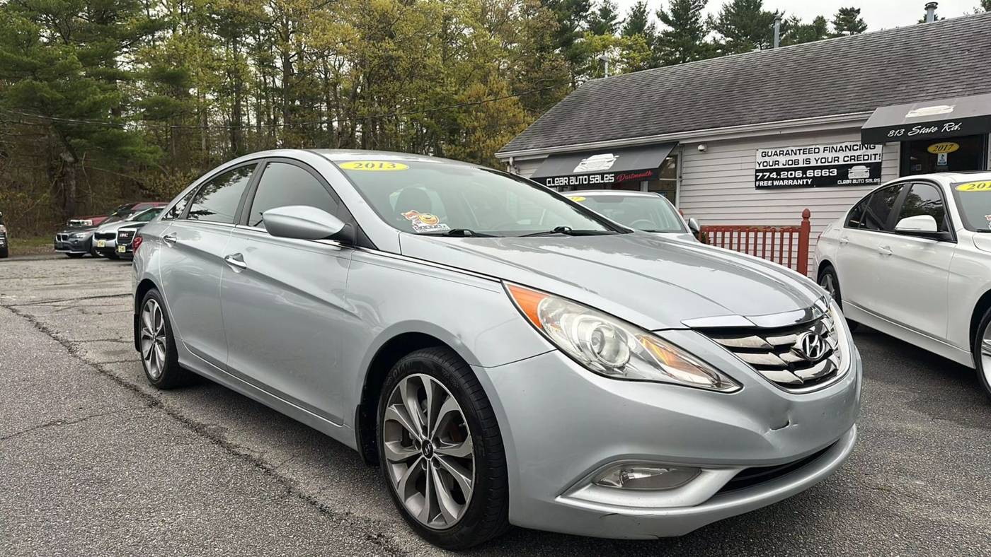 2013 Hyundai Sonata SE 2.0T — Sedan — 157,744 mi — North Dartmouth, MA