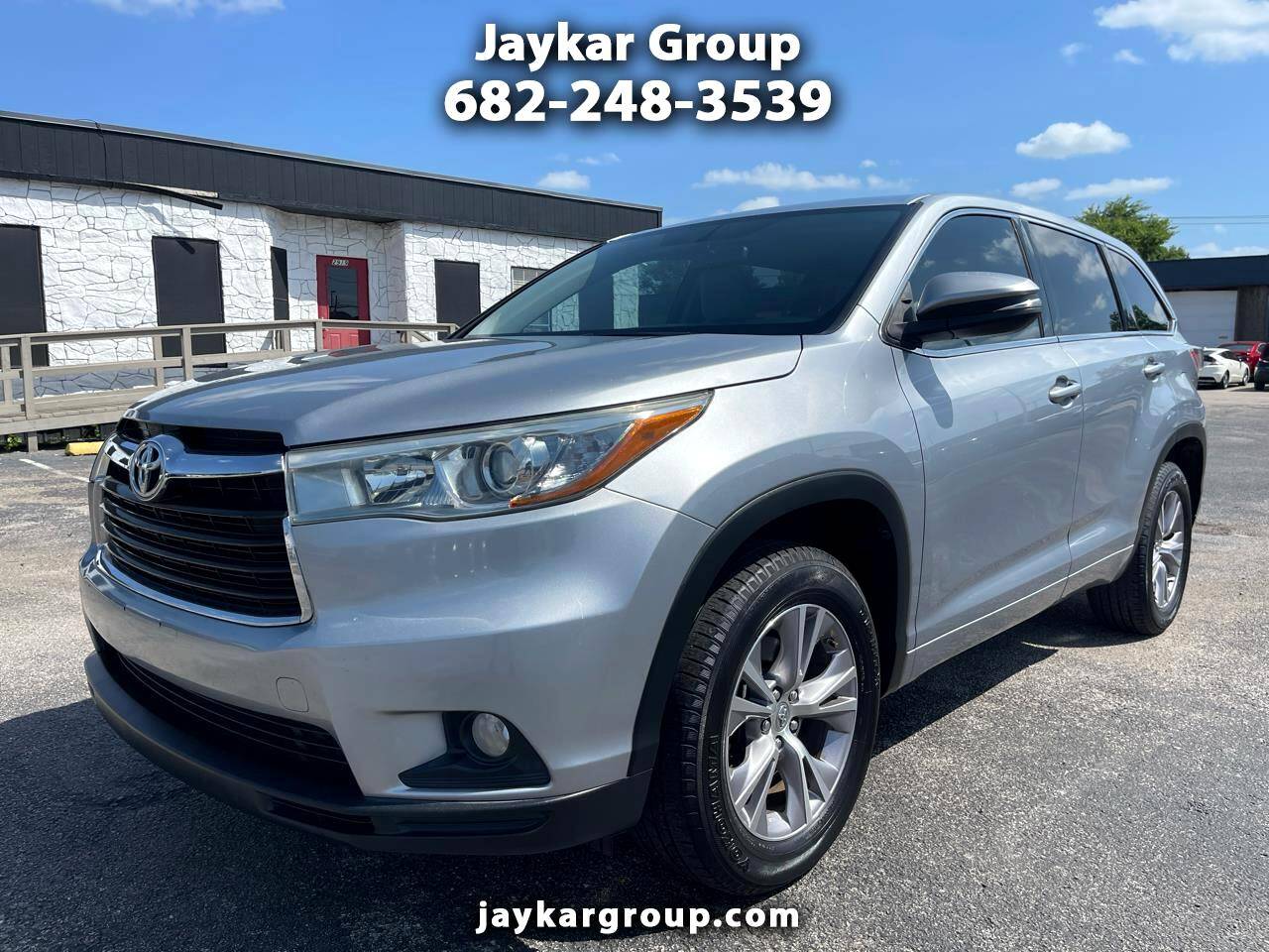2015 Toyota Highlander LE V6 — SUV — 122,257 mi — Arlington, TX