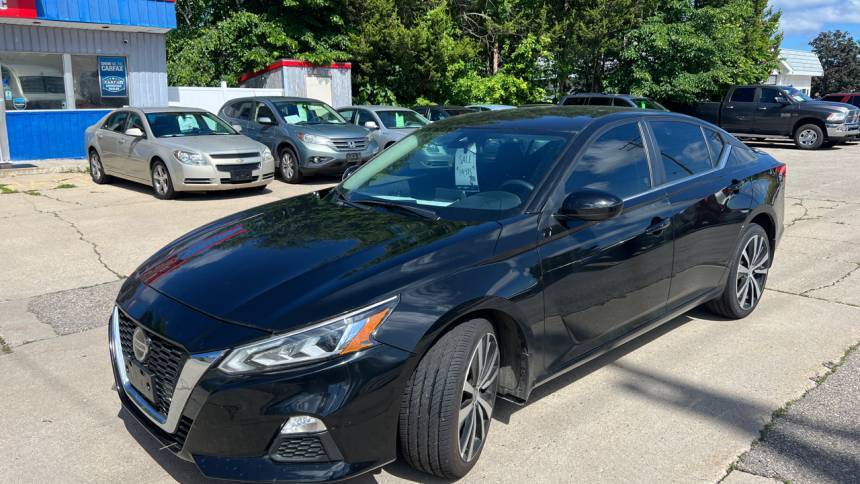 2021 Nissan Altima SR — Sedan — 13,870 mi — Madison, WI