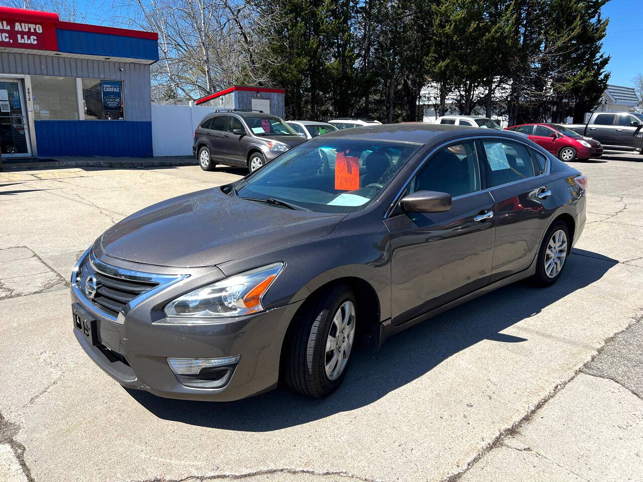 2013 Nissan Altima 2.5 S — Sedan — 238,131 mi — Madison, WI