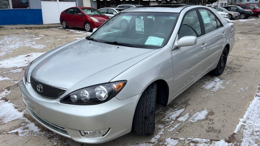 2006 Toyota Camry XLE — Sedan — 166,231 mi — Madison, WI