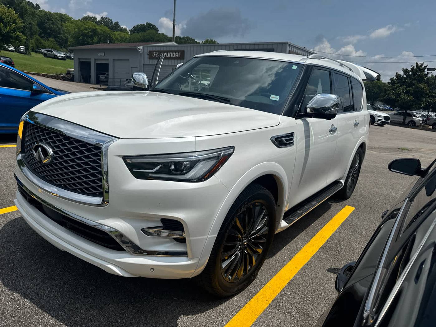 2023 INFINITI QX80 SENSORY — SUV — 12,777 mi — Nashville, TN