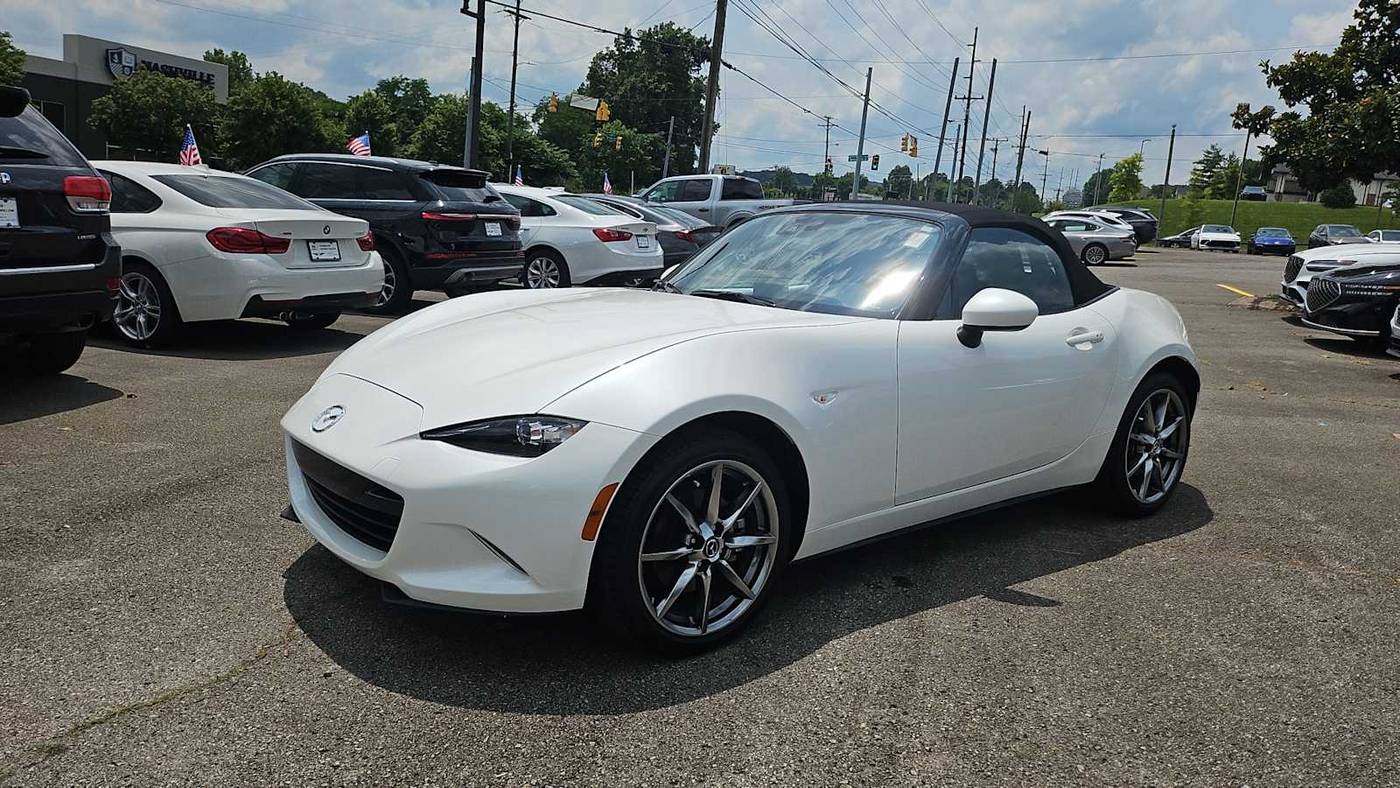 2022 Mazda MX-5 Miata Grand Touring — Convertible — 8,903 mi — Nashville, TN