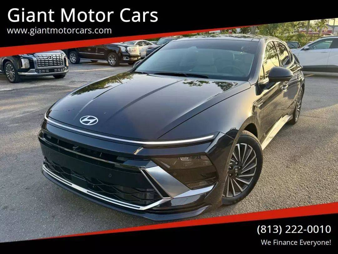 2024 Hyundai Sonata Hybrid Limited — Sedan — 495 mi — Tampa, FL