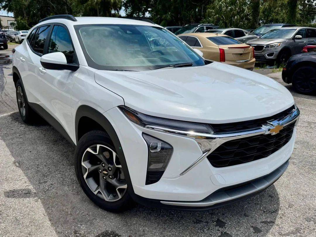 2024 Chevrolet Trax LT — SUV — 8,091 mi — Tampa, FL